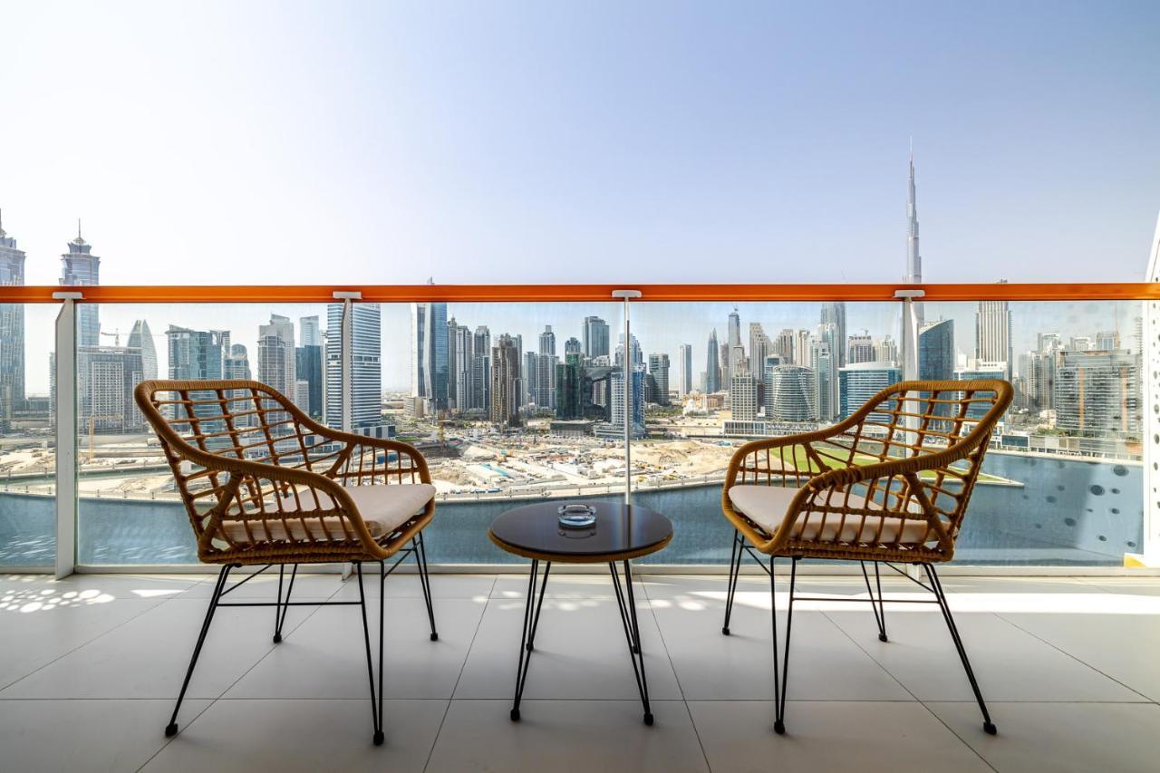 Unlock Waters Edge Apartamento Dubai Exterior foto