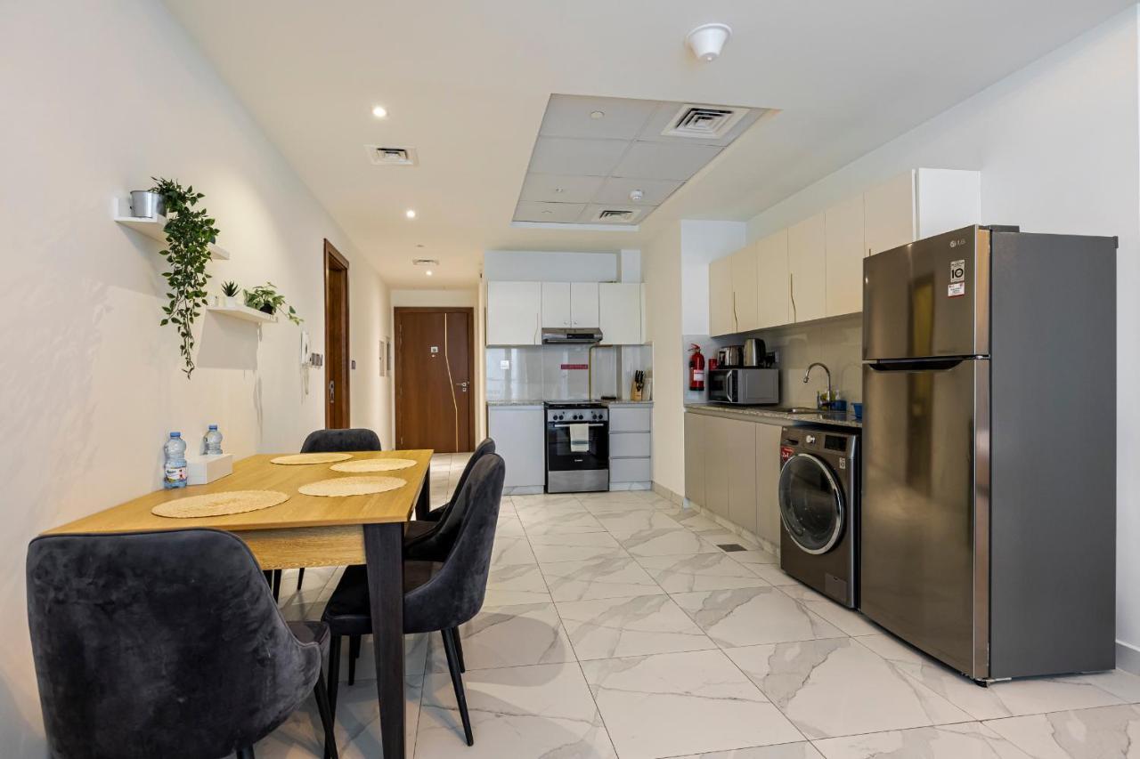 Unlock Waters Edge Apartamento Dubai Exterior foto