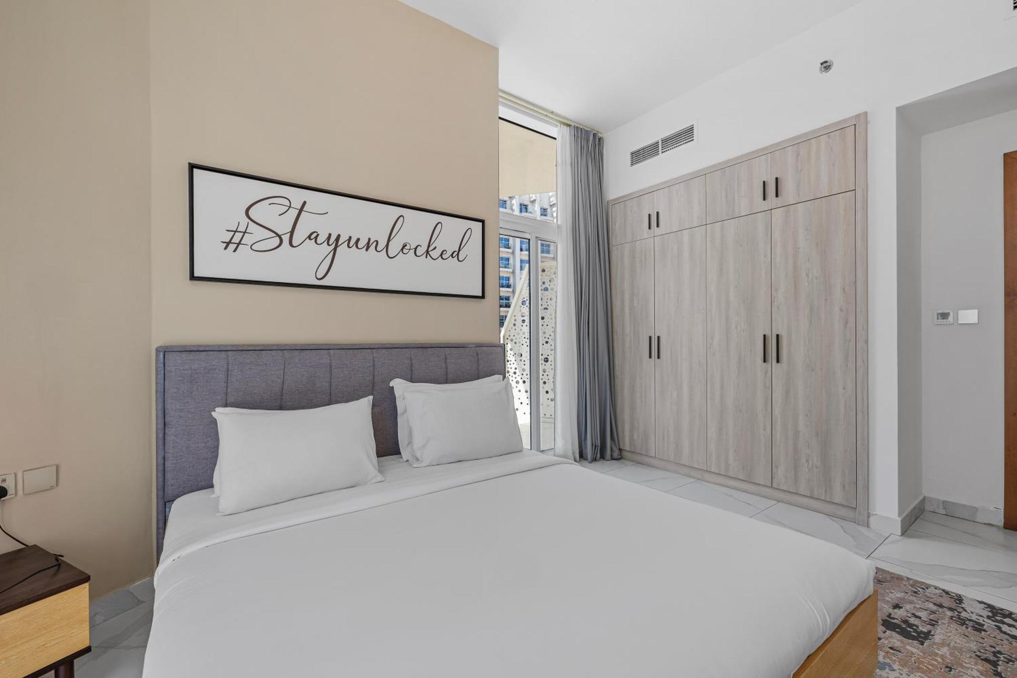 Unlock Waters Edge Apartamento Dubai Exterior foto